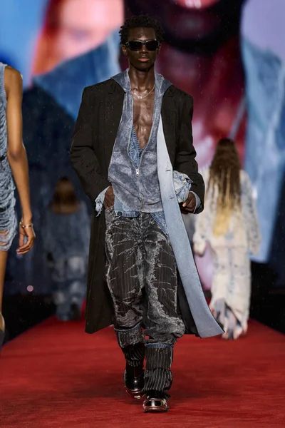 Look 20